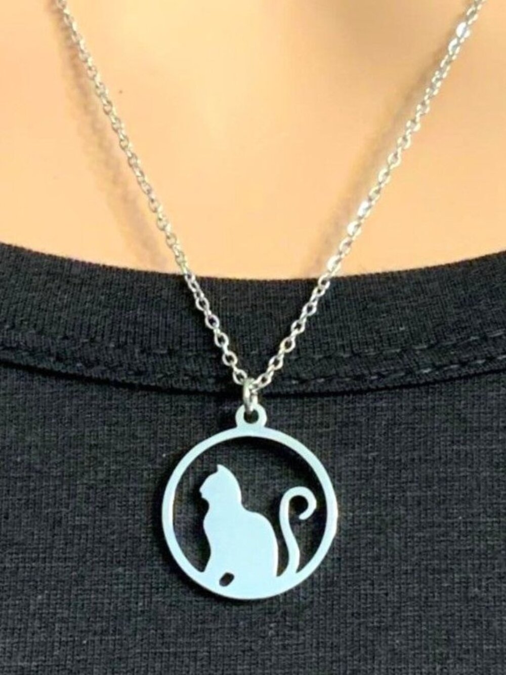 Cat Silhouette Pendant Necklace Silver Tone 18 - 20 Inch Adjustable Chain Gift - Picture 3 of 6